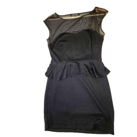 Peplum dress with short  sleeves and sheer bodice - Picture 5 of 11